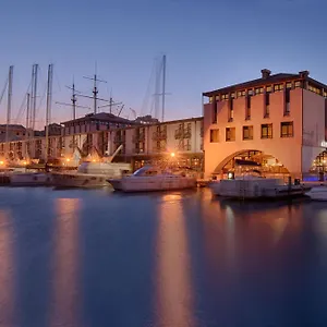 4* Ξενοδοχείο Nh Collection Marina